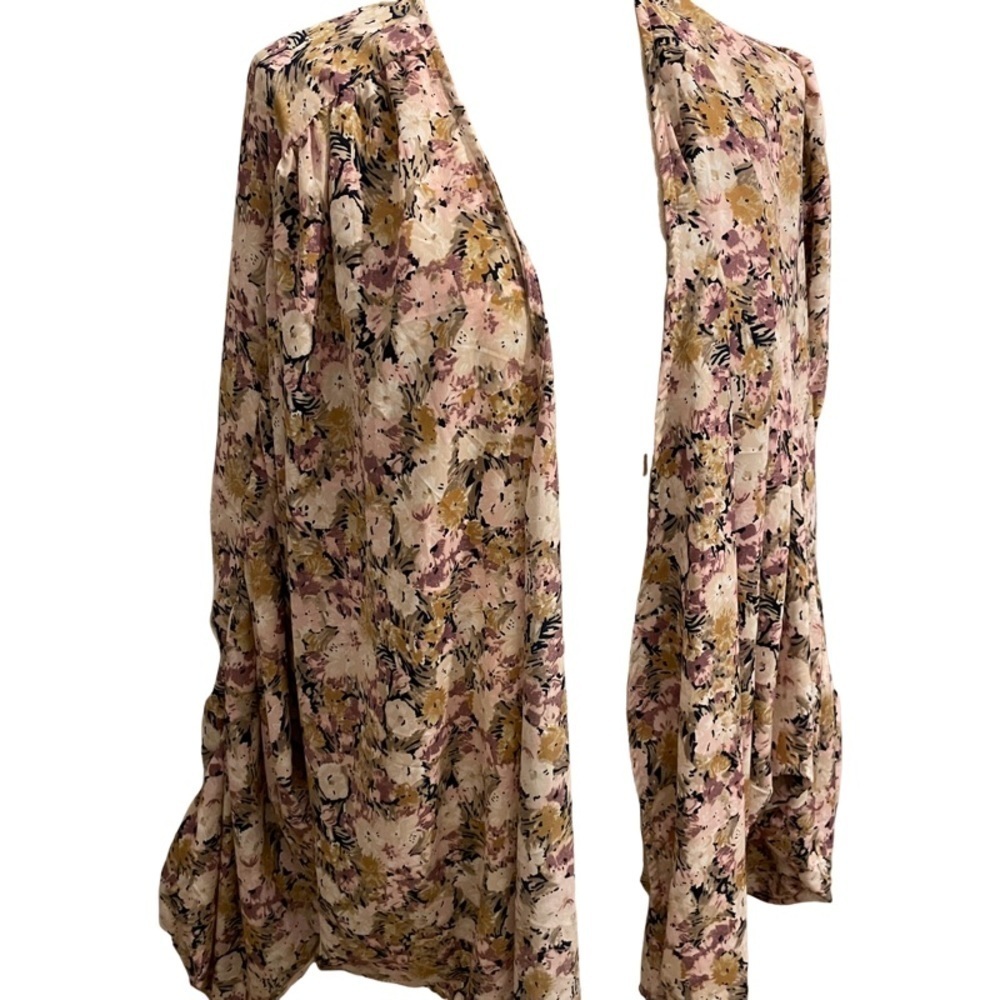 Big Water Blue Sky Floral Kimono - Picture 2 of 7